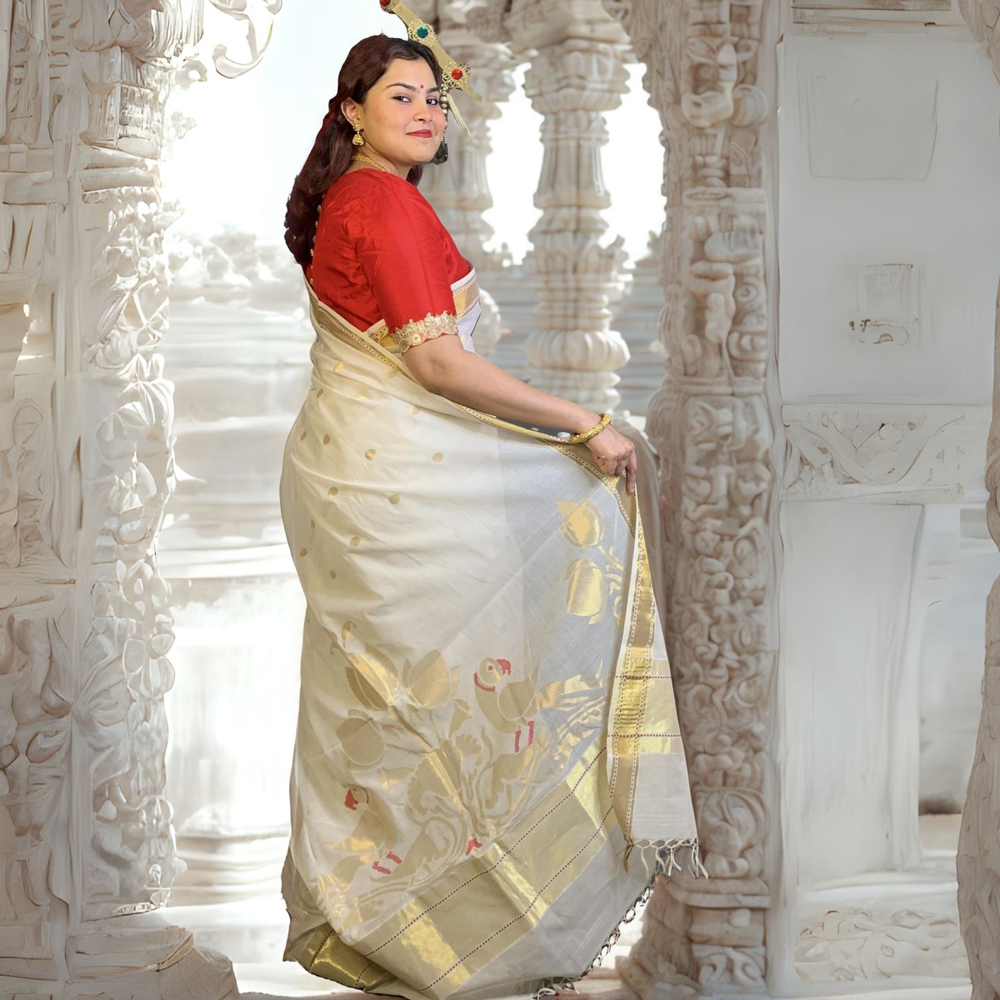 Off White Pure Cotton Zamdani Saree