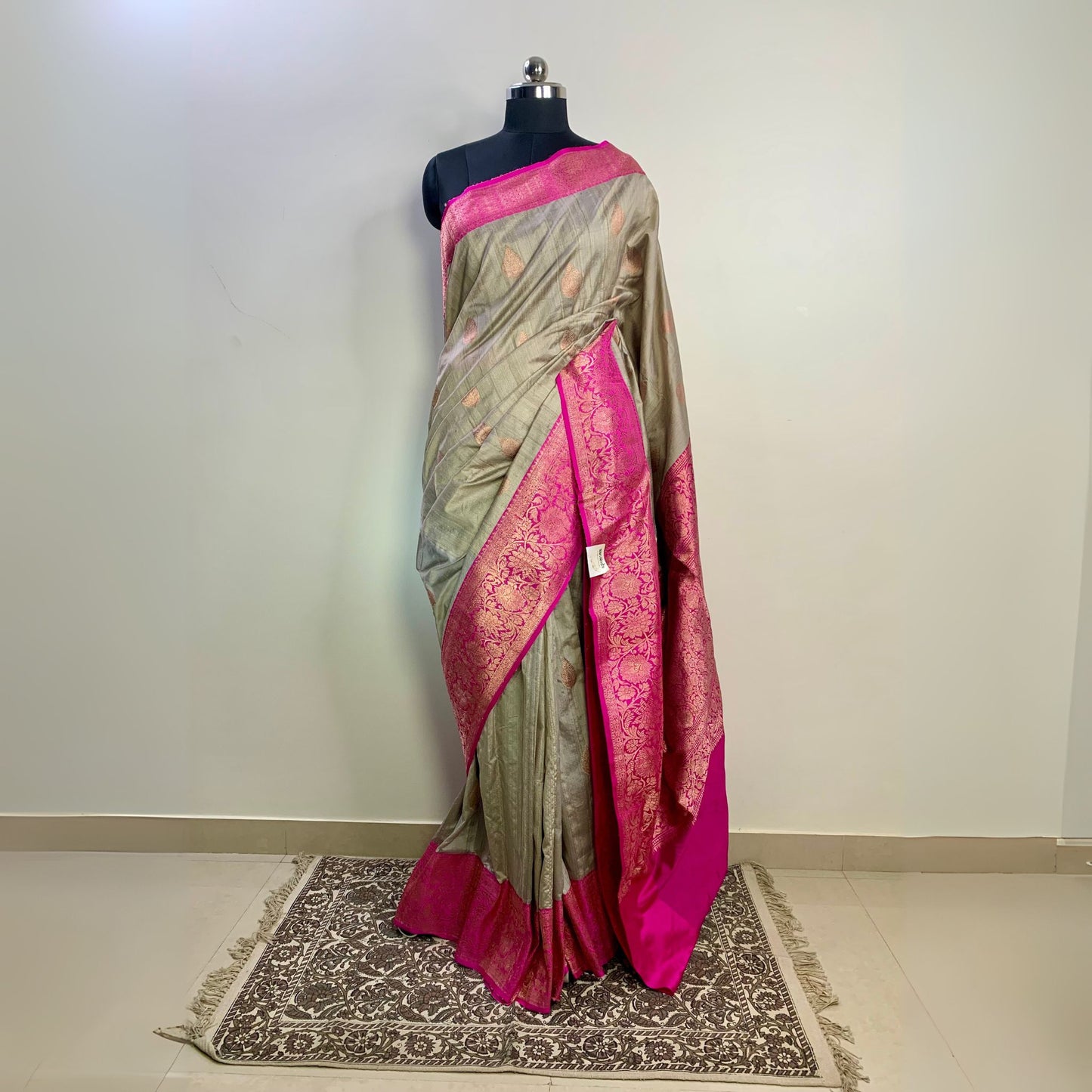 Light Grey & Pink Tussar Banarasi Silk Saree