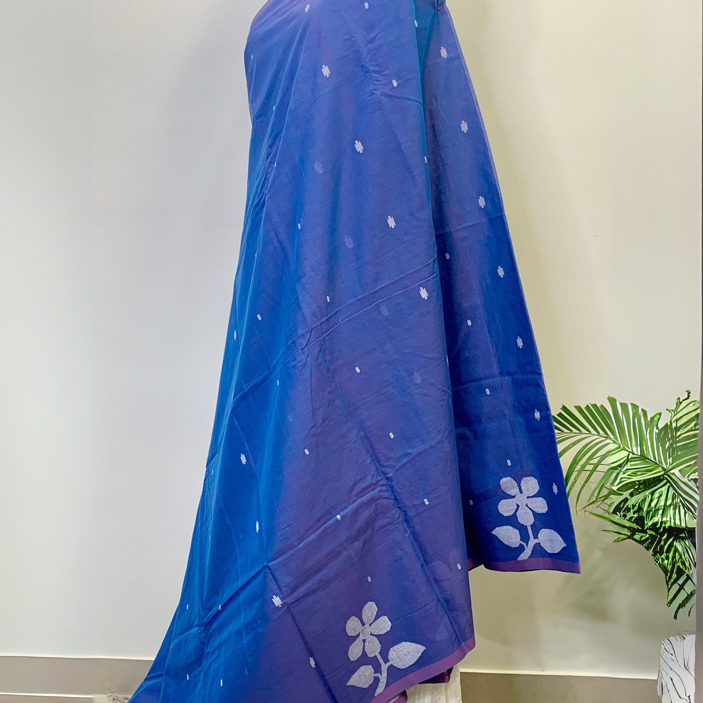 Cobalt Blue Cotton Dhakai Jamdani Saree -Handloom Sarees- Aananda Collections