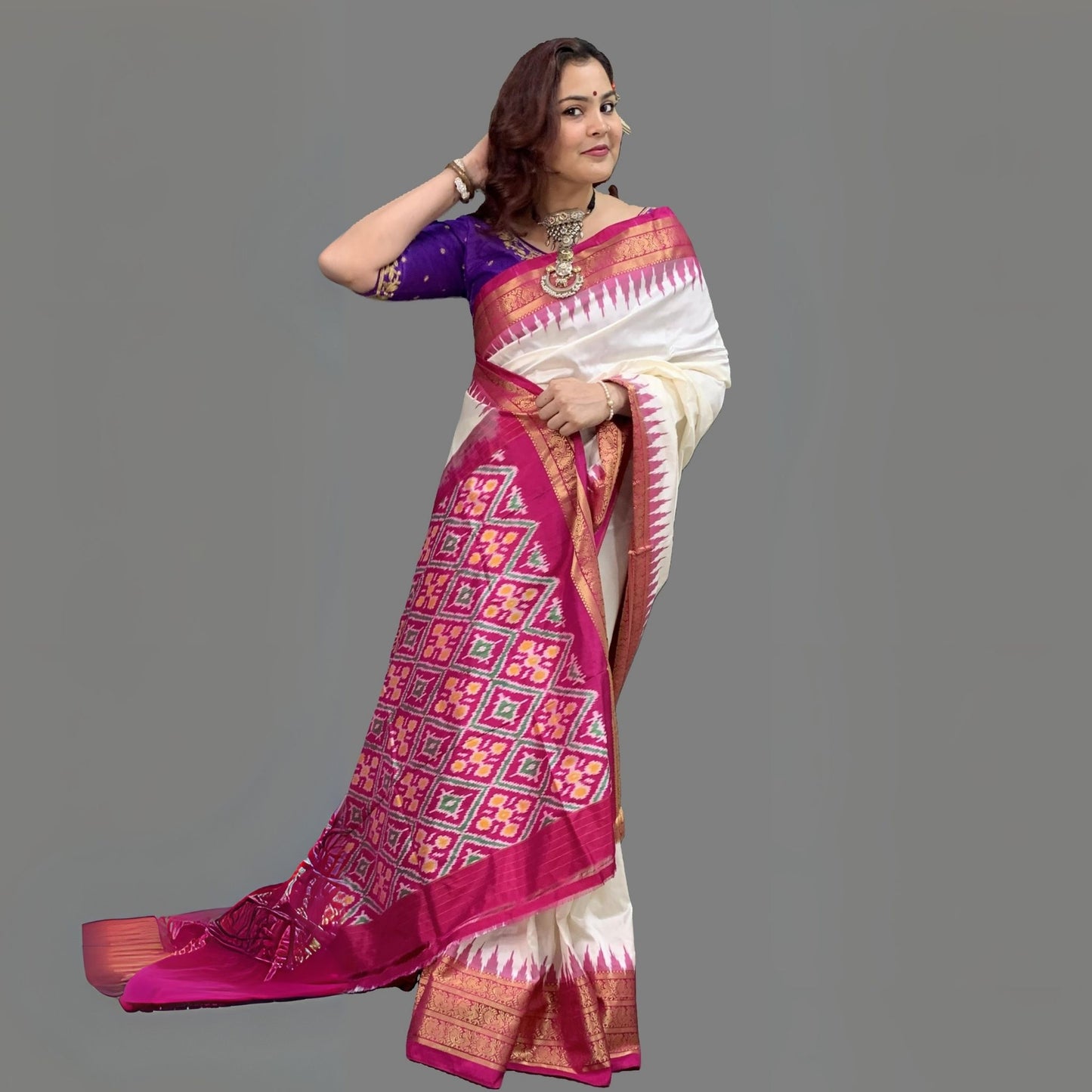 Majenta Pure Silk Ikkat Saree with Kachipuram Border