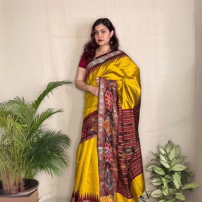 Golden Yellow Vidarbha Karvati  Kinar in Pure Raw Silk