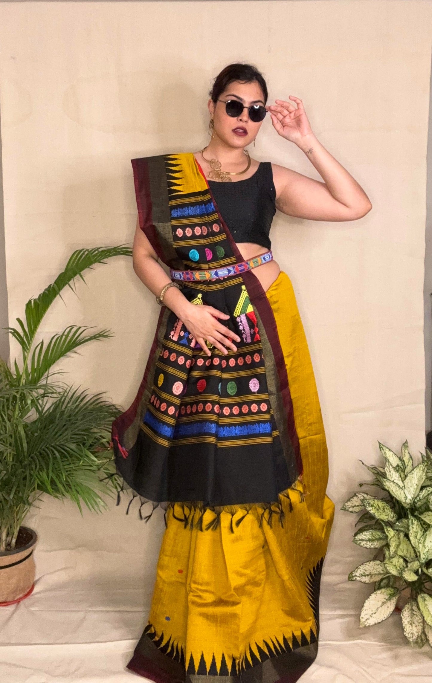 Golden Yellow Dolaberi in Raw Silk Saree