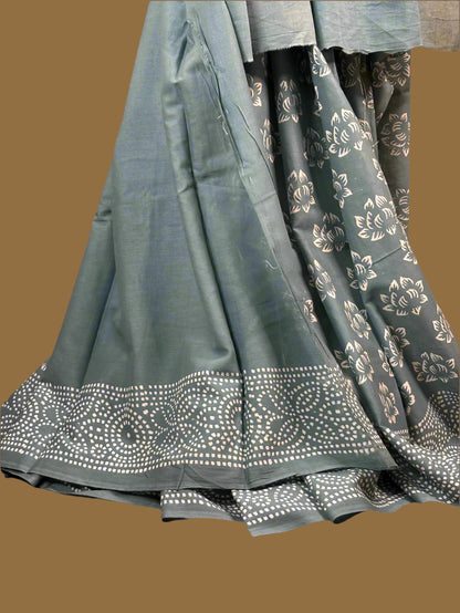Grey and White Mul Mul Cotton Block Printed Saree