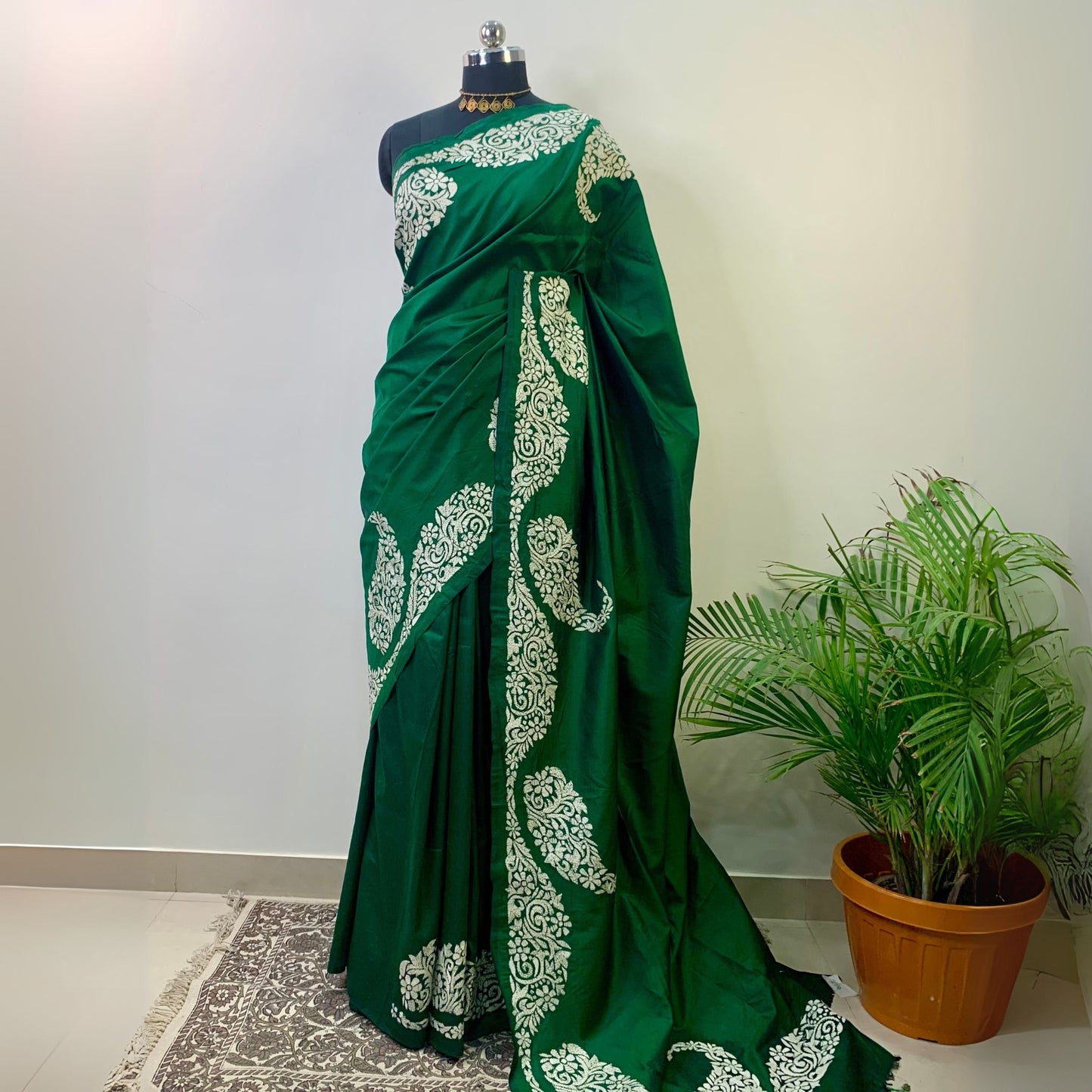 Green Pure Silk Kantha Stitch Saree 