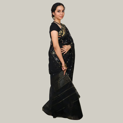 Black Bangladeshi Dhakai Jamdani -Handloom Sarees- Aananda Collections