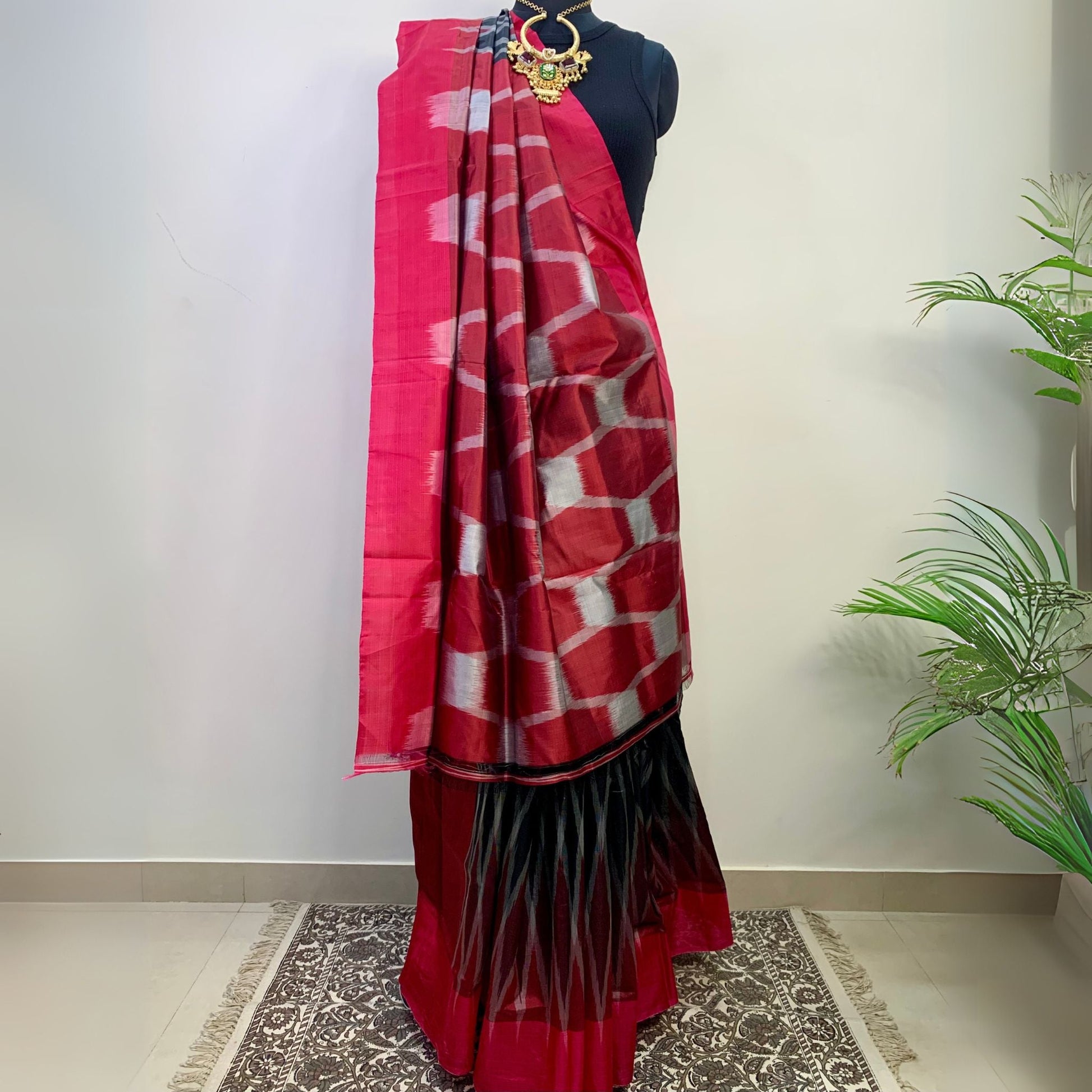 Black & Maroon Pure Silk Ikkat Saree -Handloom Sarees- Aananda Collections