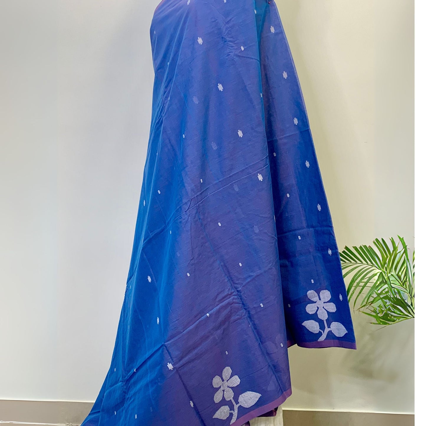 Cobalt Blue Cotton Dhakai Jamdani Saree -Handloom Sarees- Aananda Collections