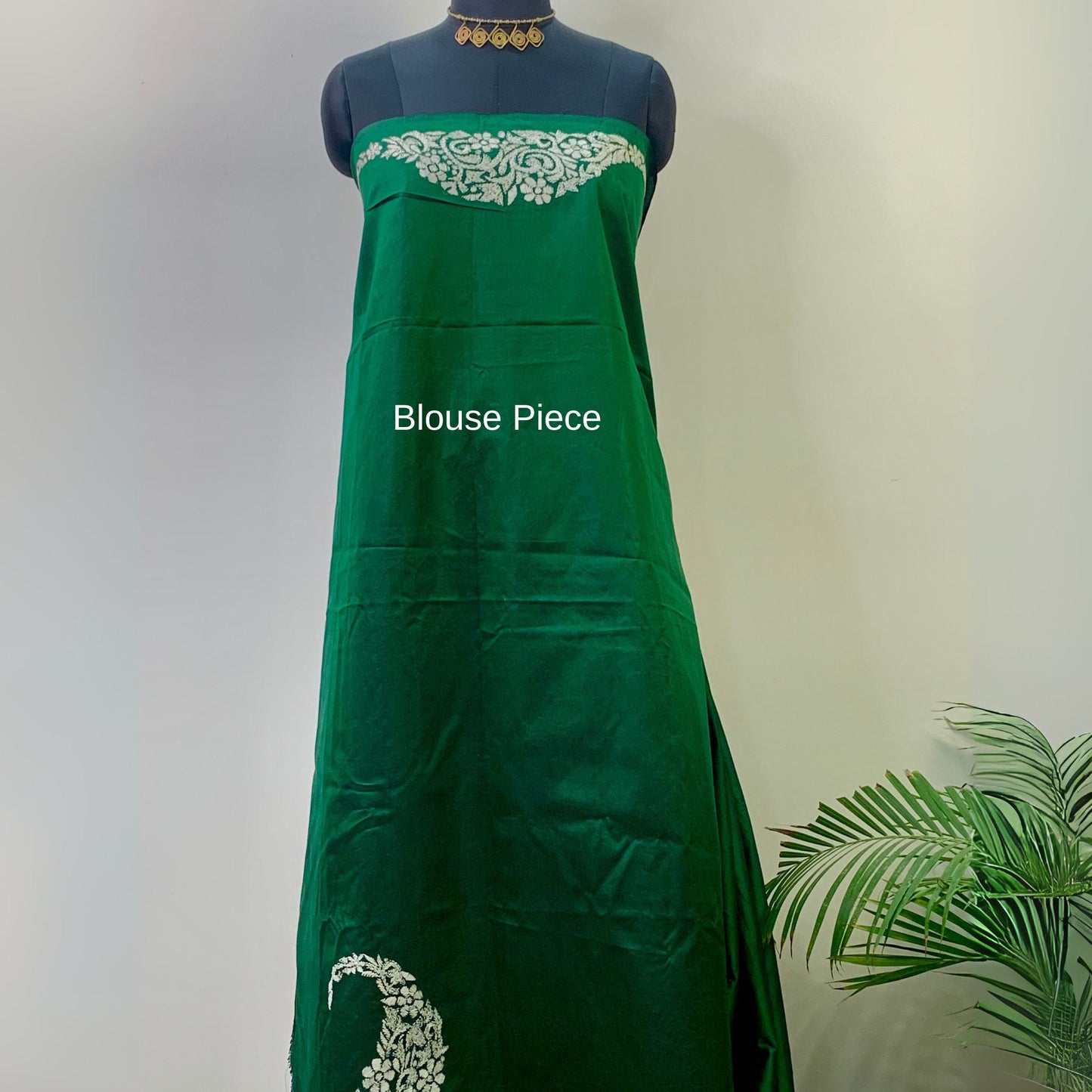 Emerald Green Pure Silk Kantha Stitch Saree -Handloom Sarees- Aananda Collections