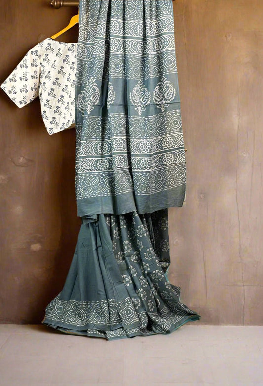 Grey and White Mul Mul Cotton Block Printed Saree -Handloom Sarees- Aananda Collections