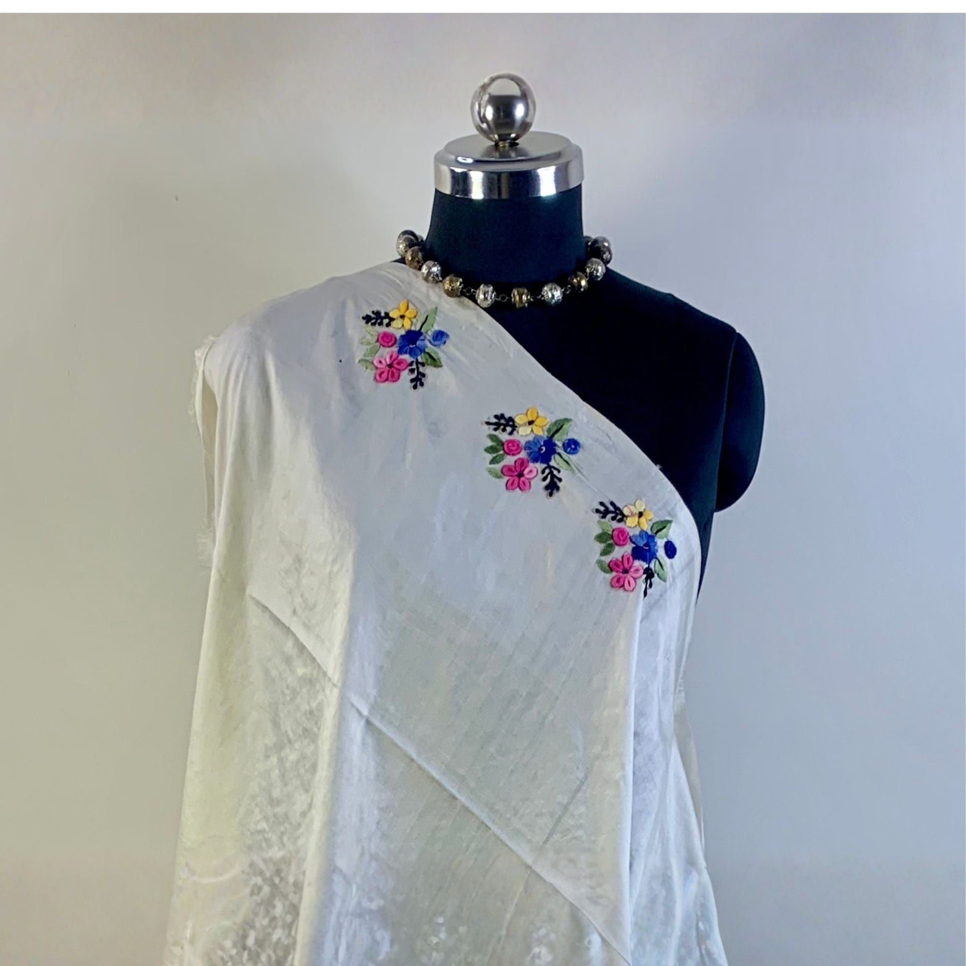 Ketia Tussar Silk Saree – Hand Embroidered -Handloom Sarees- Aananda Collections