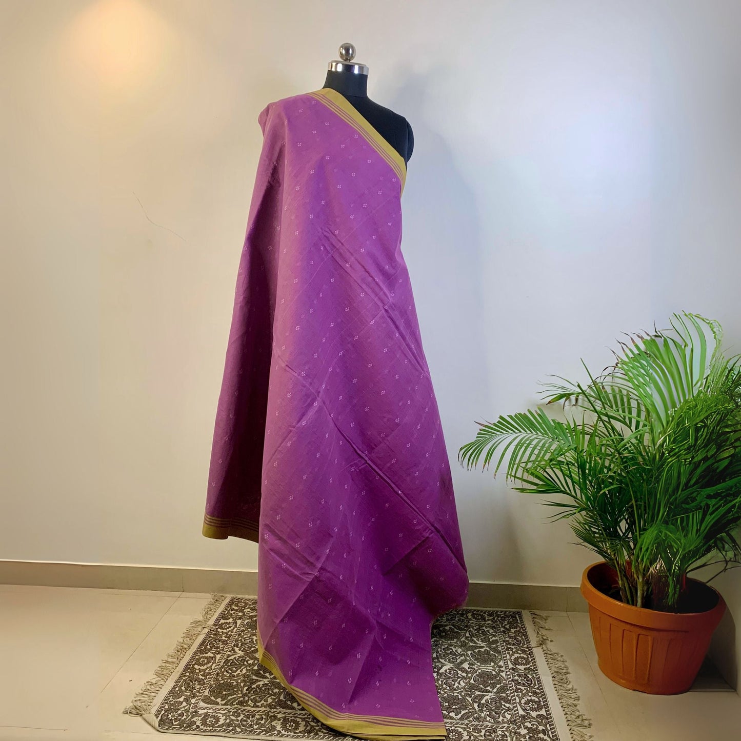 Mauve Cotton Dhakai Jamdani Saree -Handloom Sarees- Aananda Collections