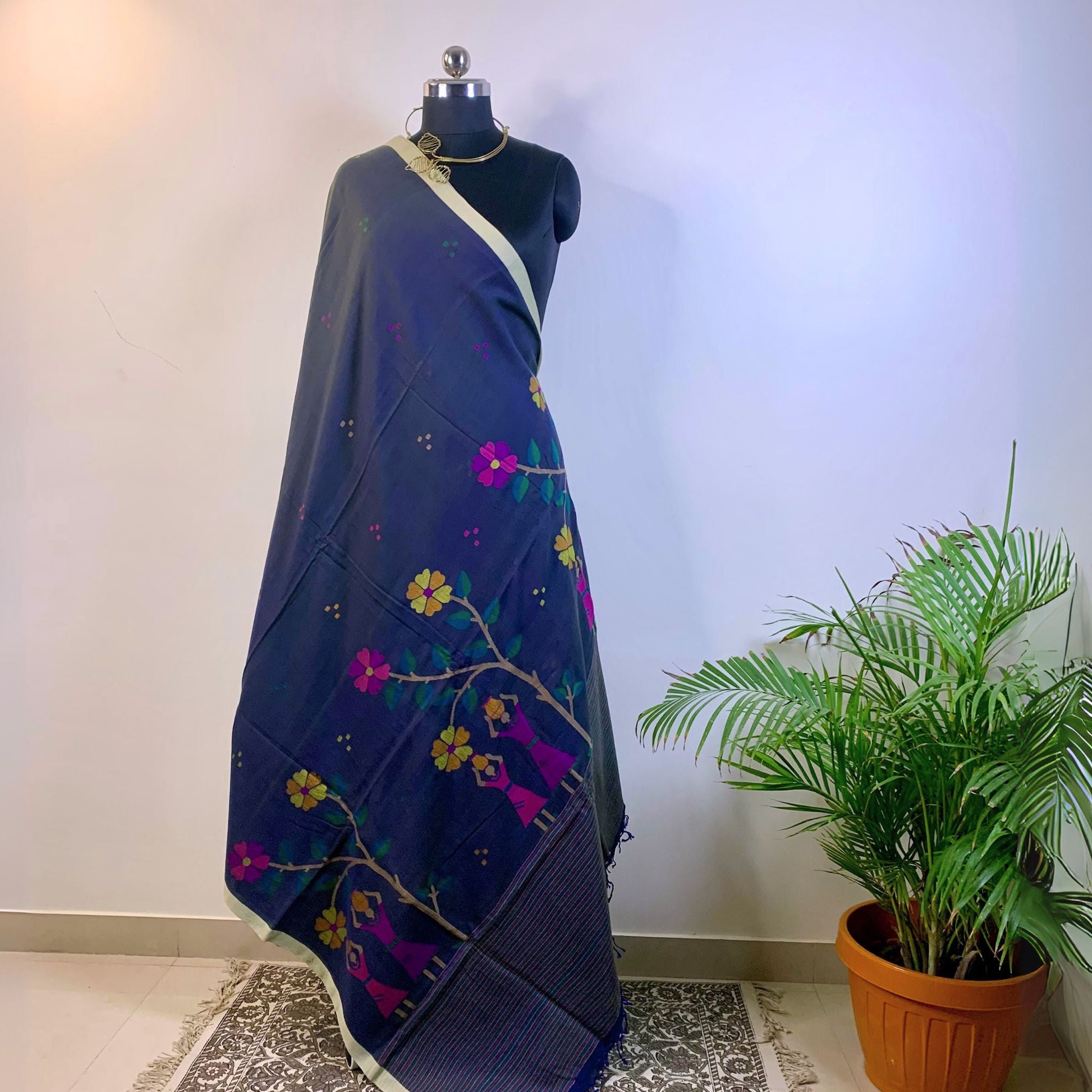 Navy Blue Cotton Dhakai Jamdani Saree -Handloom Sarees- Aananda Collections