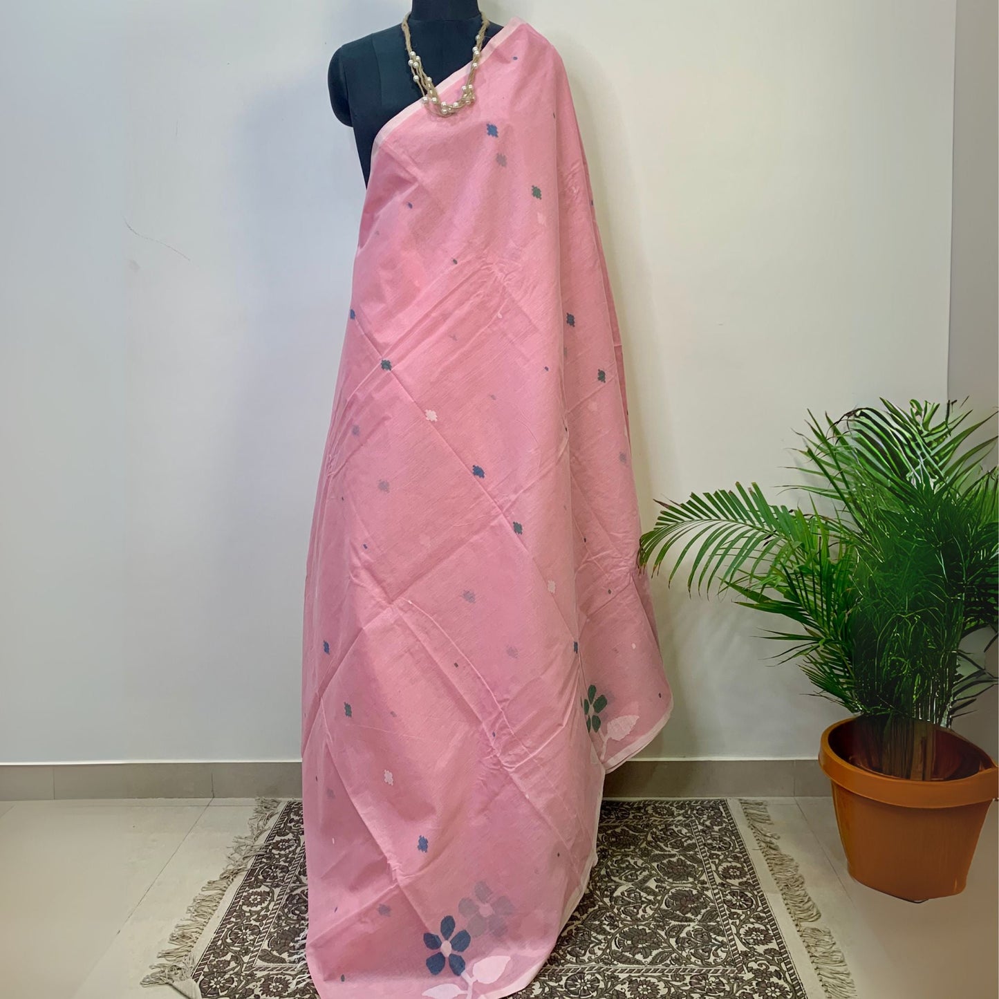 Pink Cotton Dhakai Jamdani Saree -Handloom Sarees- Aananda Collections