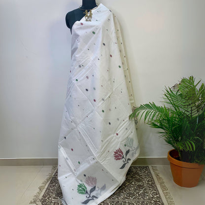 White Cotton Dhakai Jamdani Saree -Handloom Sarees- Aananda Collections